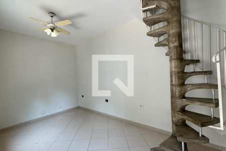 Sala de casa para alugar com 3 quartos, 92m² em Vila Sao Miguel, Barueri