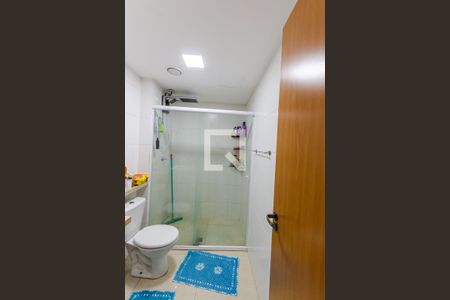 Banheiro  de apartamento para alugar com 2 quartos, 51m² em Utinga, Santo André