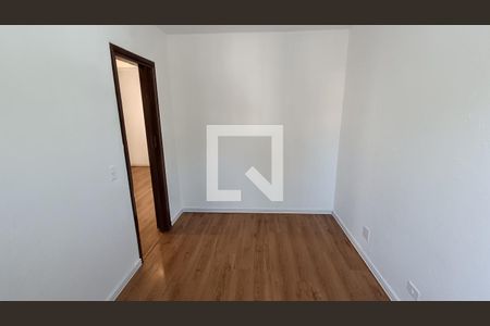 Quarto 2 de apartamento para alugar com 2 quartos, 50m² em Vila Haro, Sorocaba