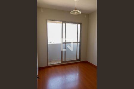 sala de apartamento à venda com 2 quartos, 63m² em Jaguaribe, Osasco