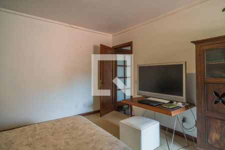 Casa de condomínio para alugar com 1400m², 8 quartos e 4 vagas Casa de condomínio para alugar com 1400m², 8 quartos e 4 vagasQuarto 8