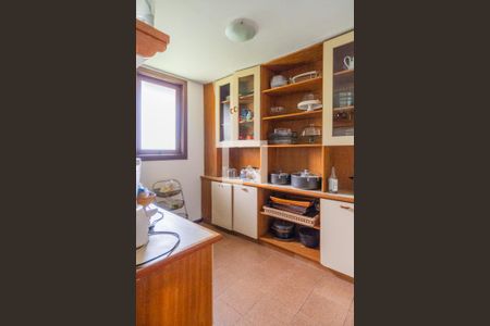 Casa de condomínio para alugar com 1400m², 8 quartos e 4 vagas Casa de condomínio para alugar com 1400m², 8 quartos e 4 vagasCozinha