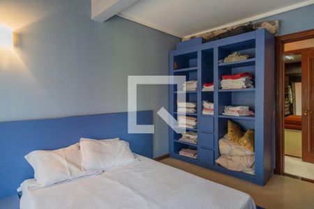 Casa de condomínio para alugar com 1400m², 8 quartos e 4 vagas Casa de condomínio para alugar com 1400m², 8 quartos e 4 vagasQuarto 5