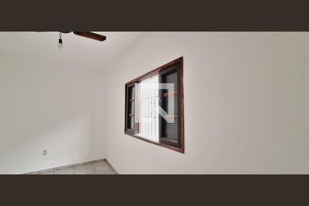 Quarto de casa para alugar com 2 quartos, 86m² em Canto do Forte, Praia Grande