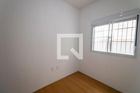 Quarto 2 de apartamento para alugar com 2 quartos, 47m² em Vila Graciosa, São Paulo