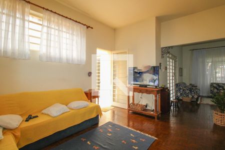 Sala de Estar de casa à venda com 2 quartos, 367m² em Nova Campinas, Campinas