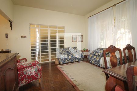 Sala de casa à venda com 2 quartos, 367m² em Nova Campinas, Campinas