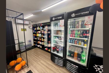 Apartamento à venda com 54m², 2 quartos e 1 vaga Apartamento à venda com 54m², 2 quartos e 1 vagaÁrea comum - mini mercado