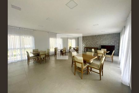 Apartamento à venda com 54m², 2 quartos e 1 vaga Apartamento à venda com 54m², 2 quartos e 1 vagaÁrea comum - Salão de festas