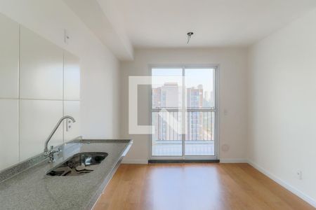 Sala/Cozinha de apartamento para alugar com 2 quartos, 36m² em Vila Cruzeiro, São Paulo