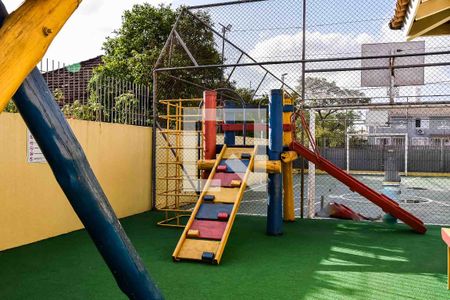 Casa de condomínio à venda com 80m², 3 quartos e 1 vaga Casa de condomínio à venda com 80m², 3 quartos e 1 vagaÁrea comum - Playground