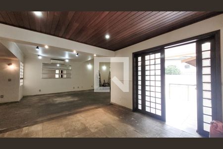 Sala de casa à venda com 4 quartos, 274m² em Parque Alto Taquaral, Campinas