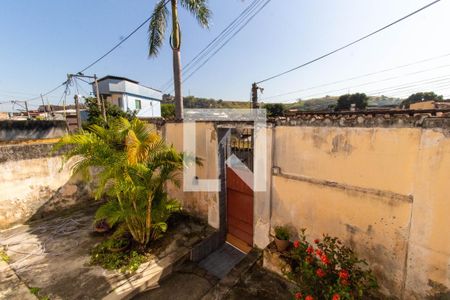 Vista  de casa para alugar com 2 quartos, 360m² em Venda da Cruz, Niterói