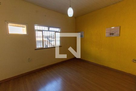 Quarto de casa para alugar com 2 quartos, 360m² em Venda da Cruz, Niterói