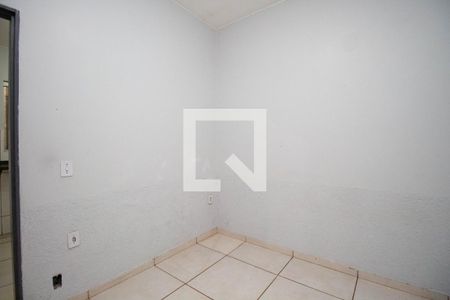 Quarto 2 de casa para alugar com 2 quartos, 36m² em Taguatinga Sul (taguatinga), Brasília