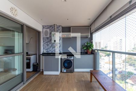 Varanda de apartamento à venda com 2 quartos, 69m² em Vila Romana, São Paulo