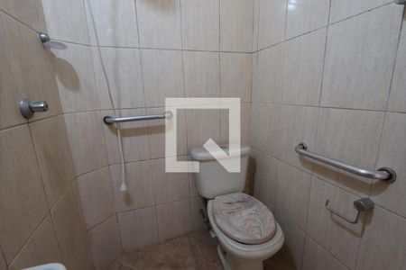 Banheiro de apartamento para alugar com 1 quarto, 49m² em Santa Hifigenia, São Paulo