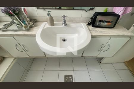 Banheiro Social de apartamento à venda com 3 quartos, 110m² em Gutierrez, Belo Horizonte