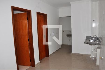 Detalhe - Sala e Cozinha de apartamento para alugar com 2 quartos, 40m² em Jardim Mangalot, São Paulo