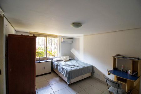 Quarto 2 de apartamento à venda com 2 quartos, 72m² em Jardim Botânico, Porto Alegre