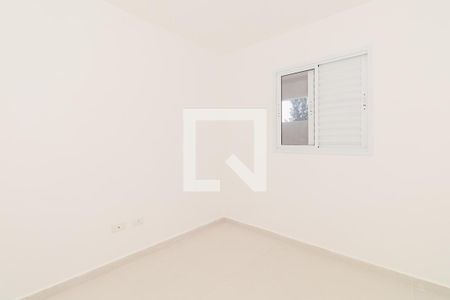 Quarto 1 de apartamento para alugar com 2 quartos, 36m² em Vila Nivi, São Paulo