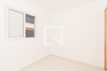 Quarto de apartamento para alugar com 2 quartos, 36m² em Vila Nivi, São Paulo