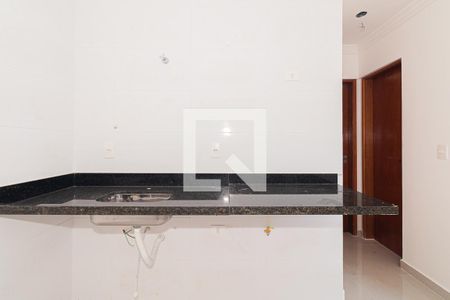 Sala/ Cozinha  de apartamento para alugar com 2 quartos, 37m² em Vila Nivi, São Paulo