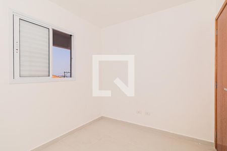 Quarto 1 de apartamento para alugar com 2 quartos, 36m² em Vila Nivi, São Paulo