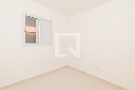 Quarto 1 de apartamento para alugar com 2 quartos, 36m² em Vila Nivi, São Paulo