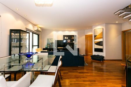 Apartamento à venda com 175m², 3 quartos e 3 vagasSala