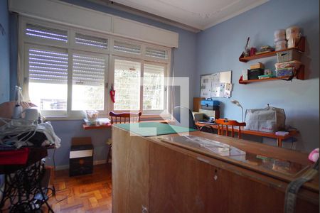 Quarto 2 de apartamento à venda com 3 quartos, 110m² em Navegantes, Porto Alegre