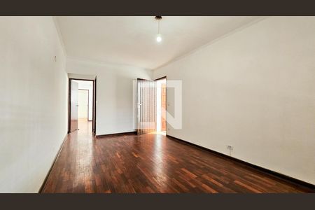 Sala de casa para alugar com 4 quartos, 116m² em Cidade Ademar, São Paulo