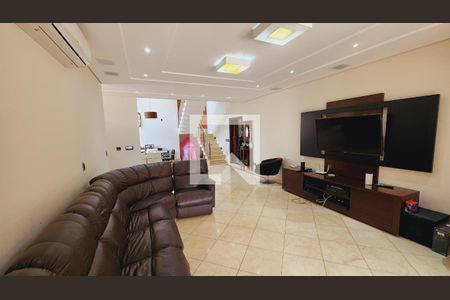 Sala de casa de condomínio à venda com 5 quartos, 538m² em Jardim Santa Teresa, Jundiaí