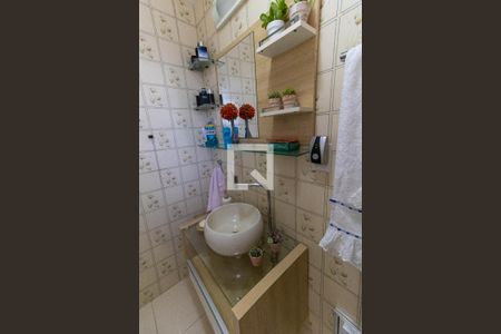 Apartamento à venda com 129m², 3 quartos e 1 vaga Apartamento à venda com 129m², 3 quartos e 1 vagaBanheiro