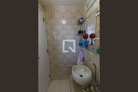 Apartamento à venda com 129m², 3 quartos e 1 vaga Apartamento à venda com 129m², 3 quartos e 1 vagaBanheiro