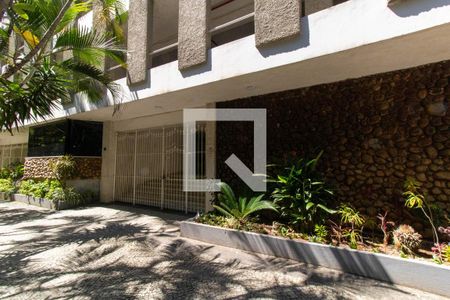 Apartamento à venda com 129m², 3 quartos e 1 vaga Apartamento à venda com 129m², 3 quartos e 1 vagaÁrea comum