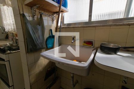 Apartamento à venda com 129m², 3 quartos e 1 vaga Apartamento à venda com 129m², 3 quartos e 1 vagaLavanderia