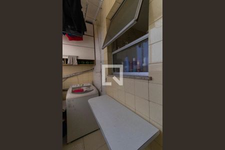 Apartamento à venda com 129m², 3 quartos e 1 vaga Apartamento à venda com 129m², 3 quartos e 1 vagaLavanderia