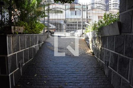 Casa à venda com 3 quartos, 330m² em Vila Regente Feijó, São Paulo