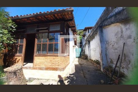 Casa à venda com 2 quartos, 200m² em Engenho do Mato, Niterói