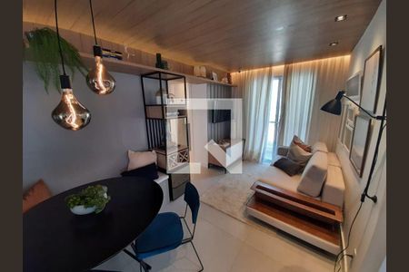 Apartamento à venda com 2 quartos, 45m² em Centro, Niterói