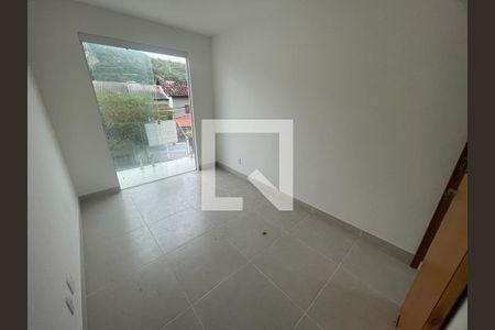 Casa à venda com 3 quartos, 100m² em São Francisco, Niterói