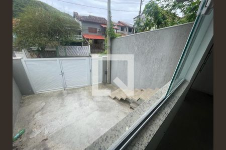 Casa à venda com 3 quartos, 100m² em São Francisco, Niterói