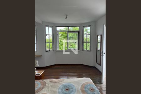 Casa à venda com 3 quartos, 180m² em Maria Paula, Niterói