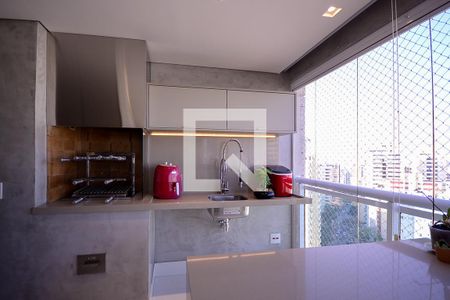 Sala - Varanda  de apartamento à venda com 3 quartos, 106m² em Aclimação, São Paulo