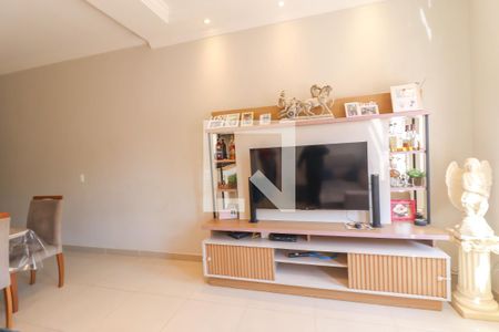 Sala de casa à venda com 3 quartos, 187m² em Jardim Primavera, Jundiaí