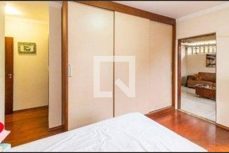 Casa à venda com 3 quartos, 174m² em Santa Terezinha, São Bernardo do Campo