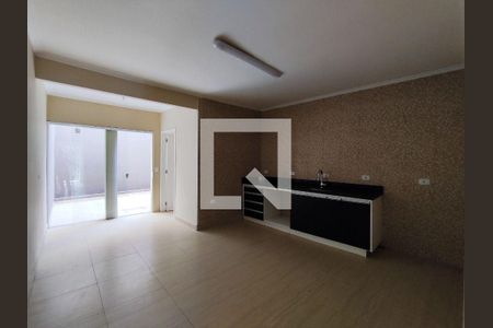 Casa à venda com 3 quartos, 155m² em Jardim Rizzo, São Paulo