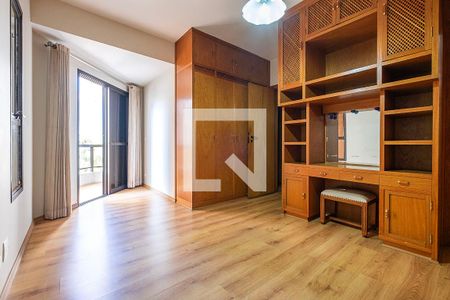 Suíte de apartamento à venda com 4 quartos, 155m² em Pinheiros, São Paulo