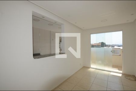 Sala de apartamento para alugar com 2 quartos, 47m² em Irajá, Rio de Janeiro